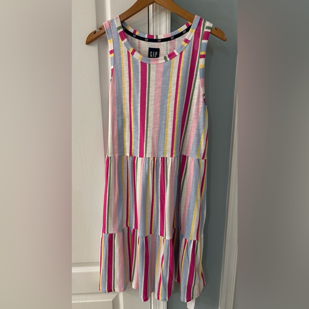 NWT Gap sundress with multicolored rainbow stripes size L